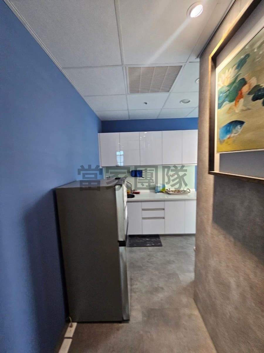 台中七期TOP 1 頂級商辦高檔裝潢戶雙平面車位