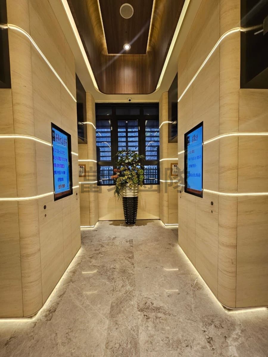 台中七期TOP 1 頂級商辦高檔裝潢戶雙平面車位